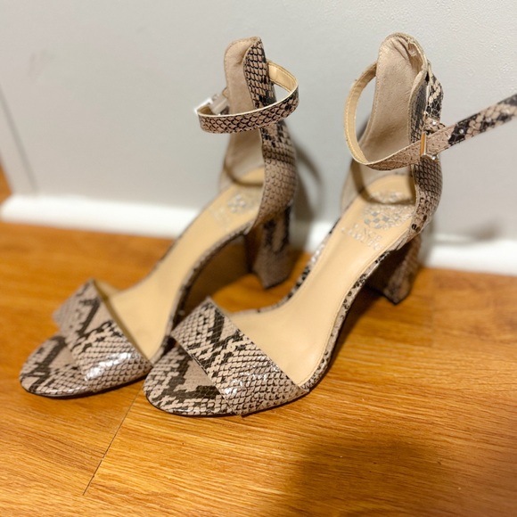 Vince Camuto Snakeskin Heels - Picture 4 of 4